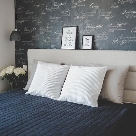 Apartament Gdynia Glowna Z Tarasem Apartment ภายนอก รูปภาพ