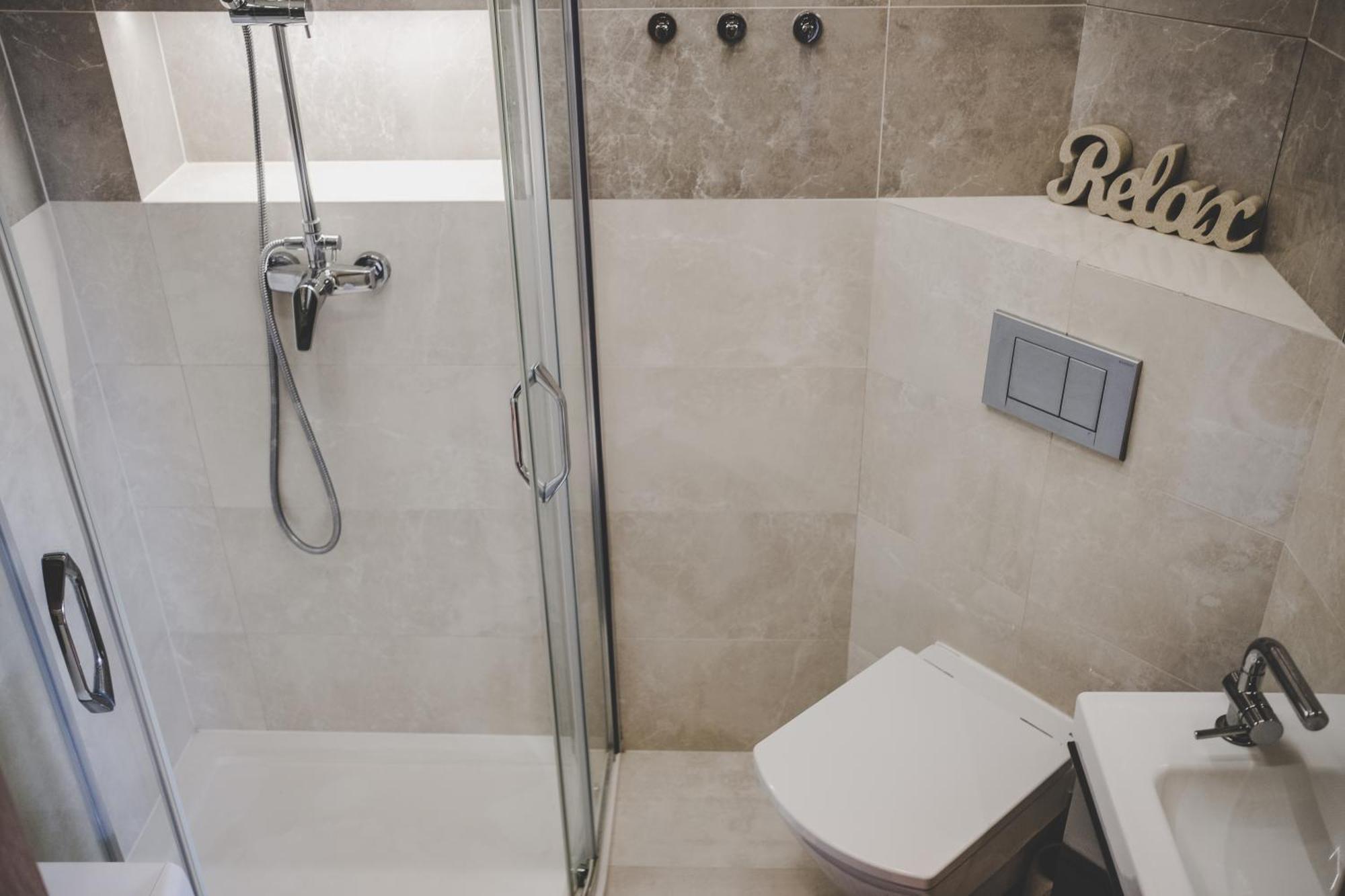 Apartament Gdynia Glowna Z Tarasem Apartment ภายนอก รูปภาพ